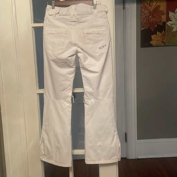 NWT Roxy Ski / Snowboard Pants - Picture 5 of 15